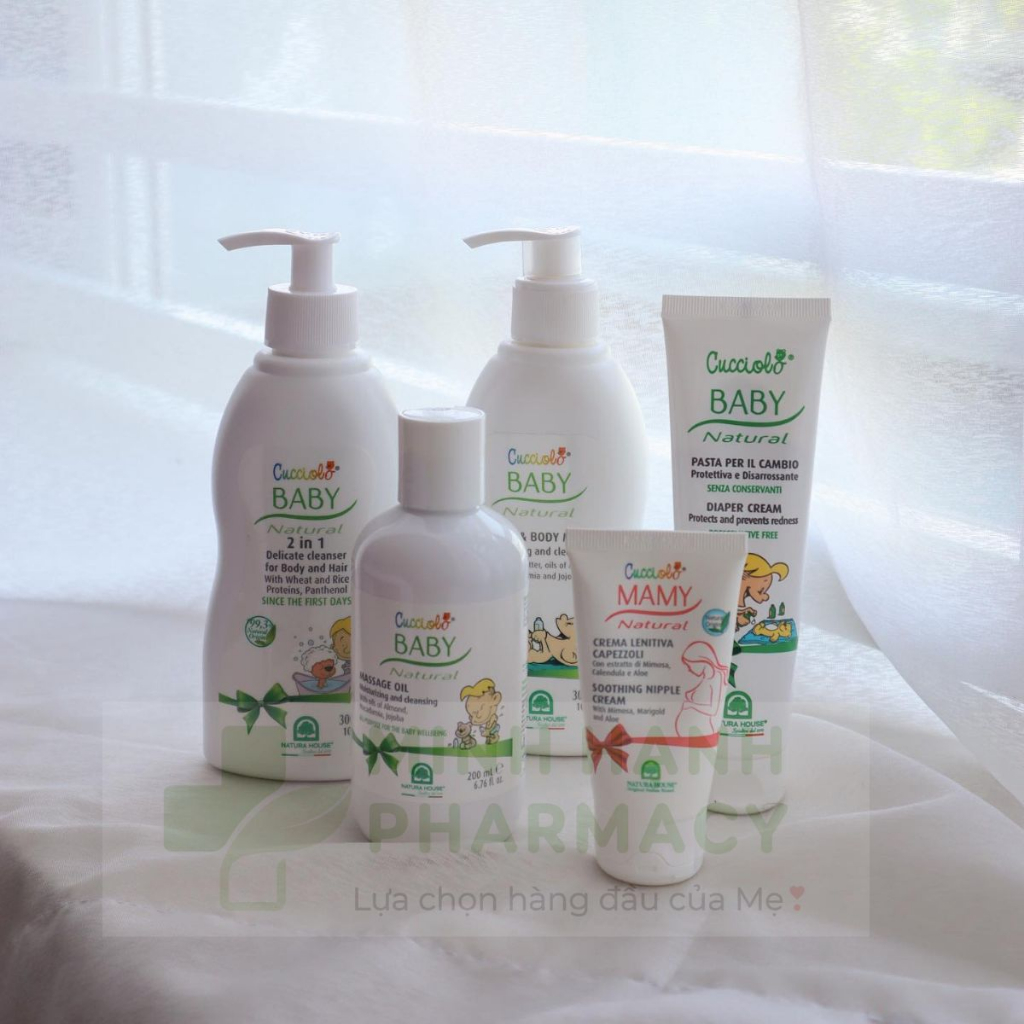 Dầu Massage Oil Baby Natural Cucciolo nhập khẩu Ý giúp dưỡng ẩm, bảo vệ tối đa làn da cho em bé - chai 200ml