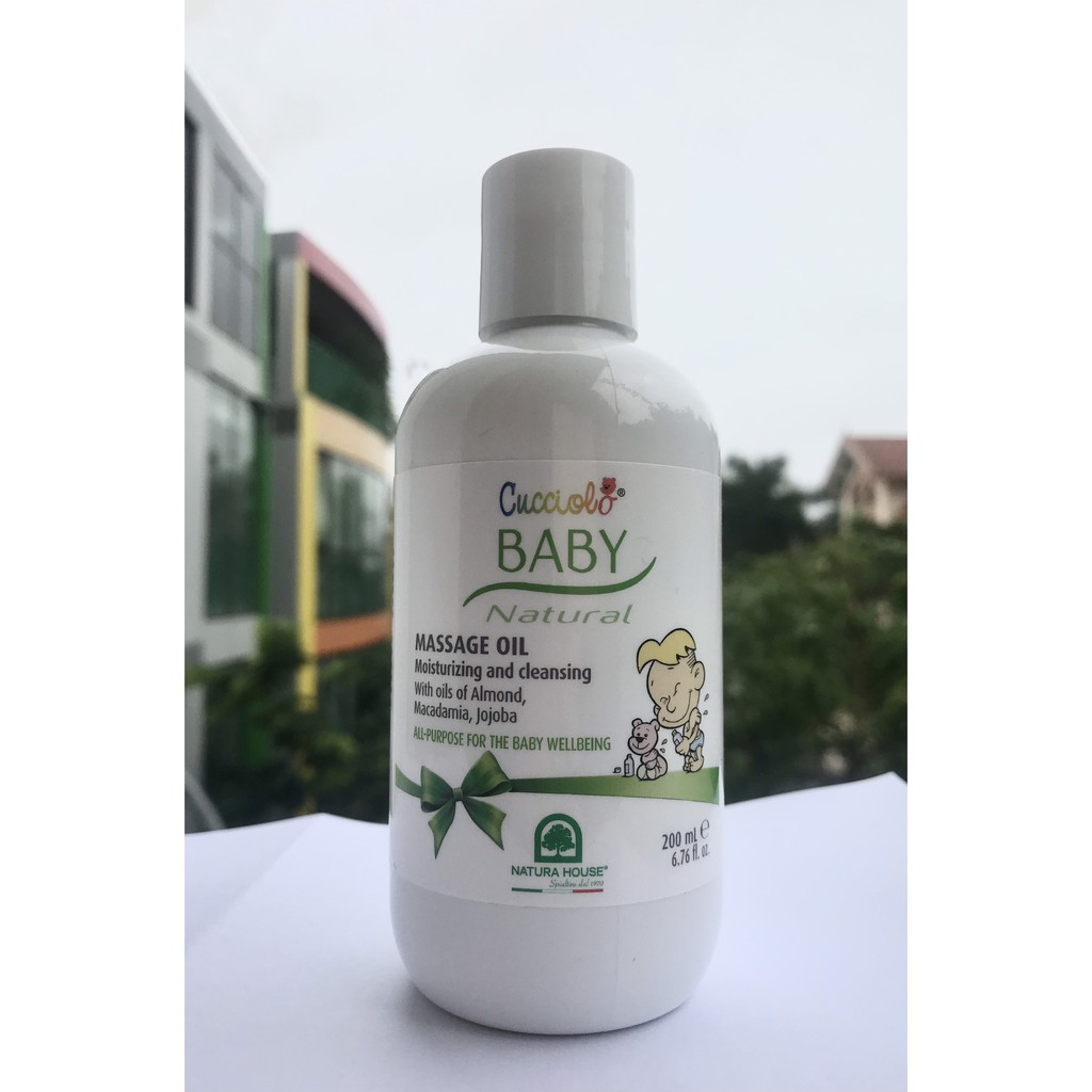 Dầu Massage Oil Baby Natural Cucciolo nhập khẩu Ý giúp dưỡng ẩm, bảo vệ tối đa làn da cho em bé - chai 200ml