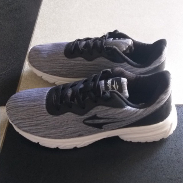 Giày nam & nữ thể thao chạy bộ Topper đế siêu nhẹ hàng xuất dư. Size 38 - 44