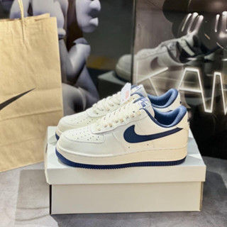Giày AF1 Nam Nữ Trắng Vệt Đế Xanh Than Navy. Giày AF1 Low Cream Navy Giày