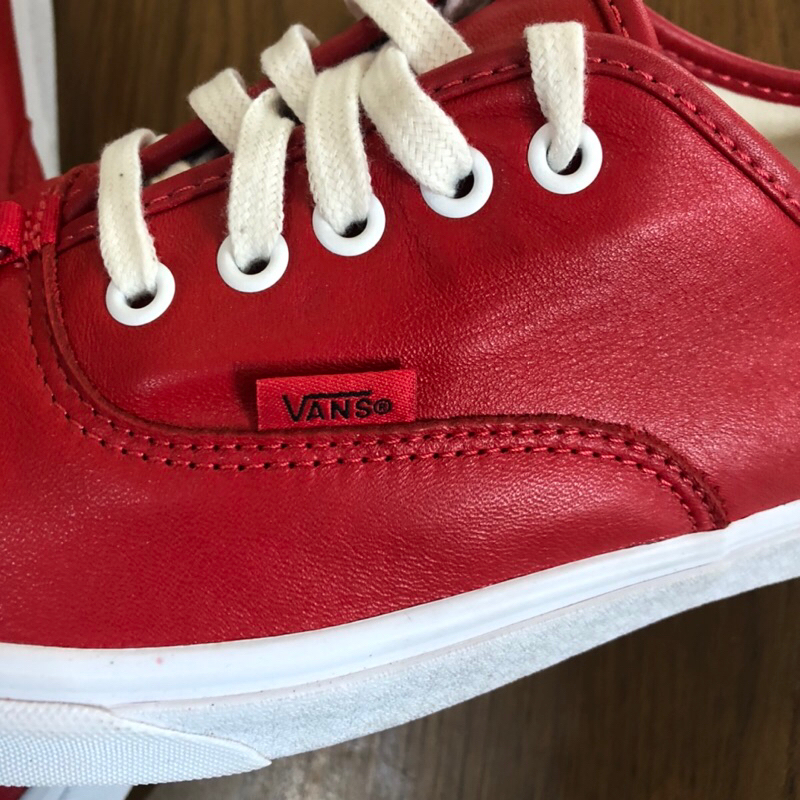 Giày Vans piercing racing red box thay thế