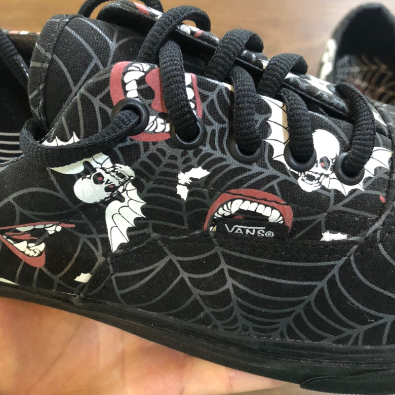 Giày vans chính hãng box thay thế