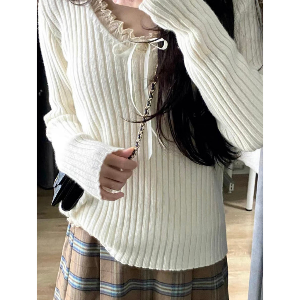 Áo Len Dệt Kim Tay Dài V Neck Cable Knit Jumper