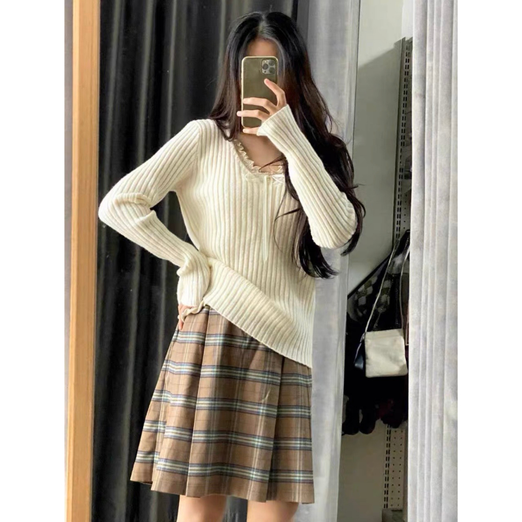 Áo Len Dệt Kim Tay Dài V Neck Cable Knit Jumper