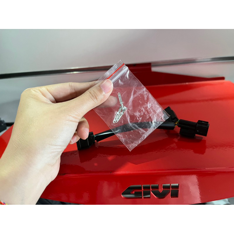 Jack chống nước Đế Givi M7m Cos Đèn Hậu Winner X - Exciter 150/155 - NVX