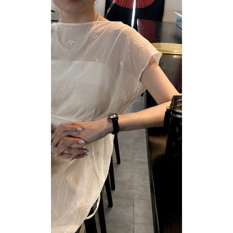 Váy Lisa/Rosie tơ thêu hoa 2 lớp dáng dài