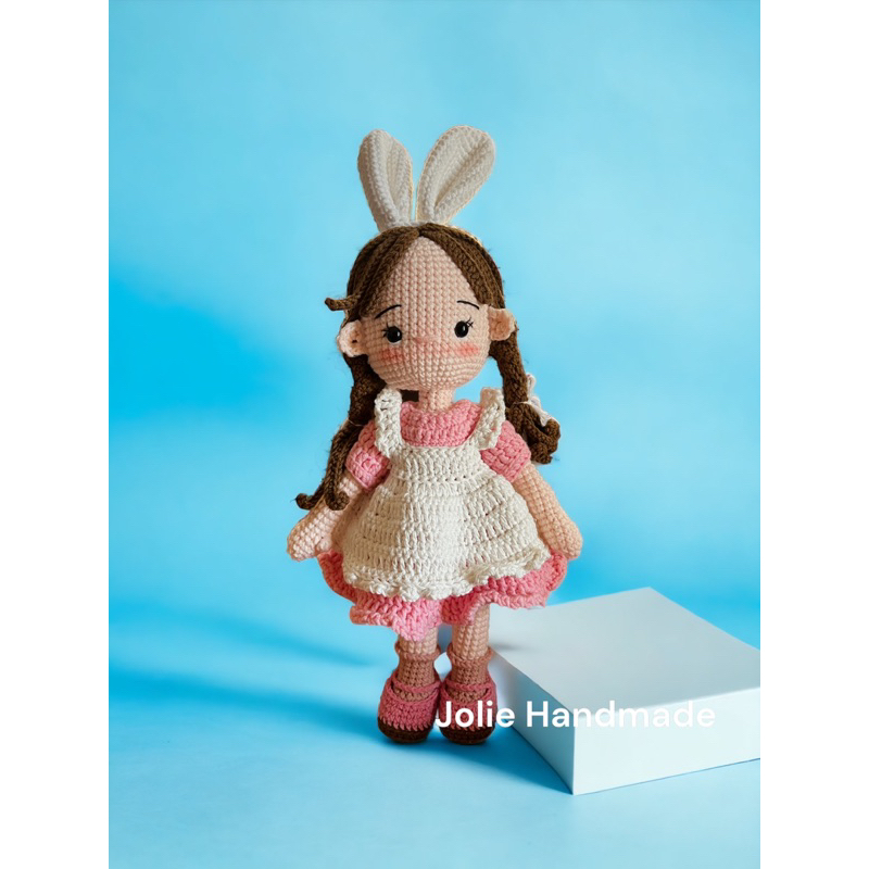 Búp bê Rosie bằng len handmade