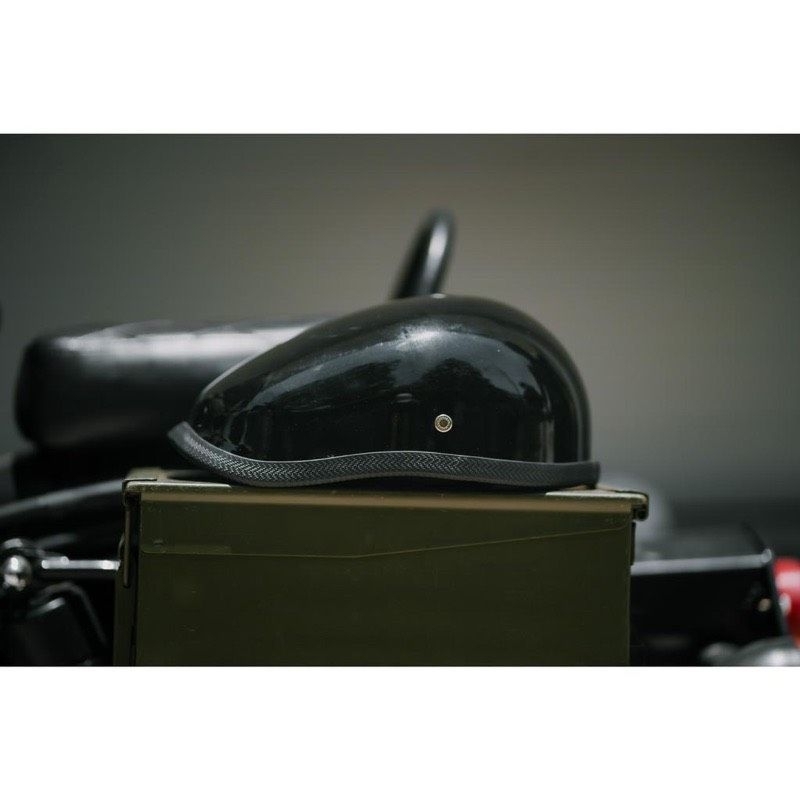 Nón mũ bảo hiểm  beret thời trang mẫu nhỏ gọn nhẹ.