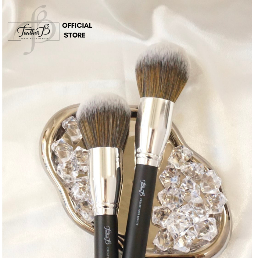 Feather B - M420 Cọ Phủ Phấn Bột Loose Powder