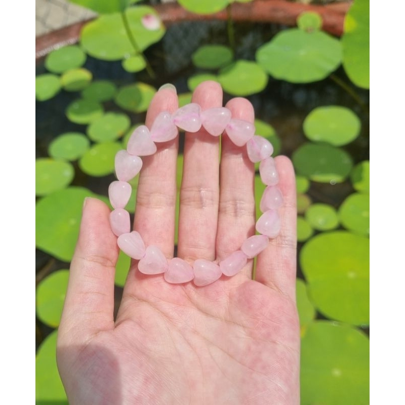 Vòng Rose quartz hạt hình trái tim