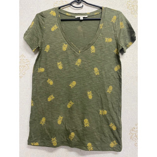 Áo thun cotton cổ tim vnxk