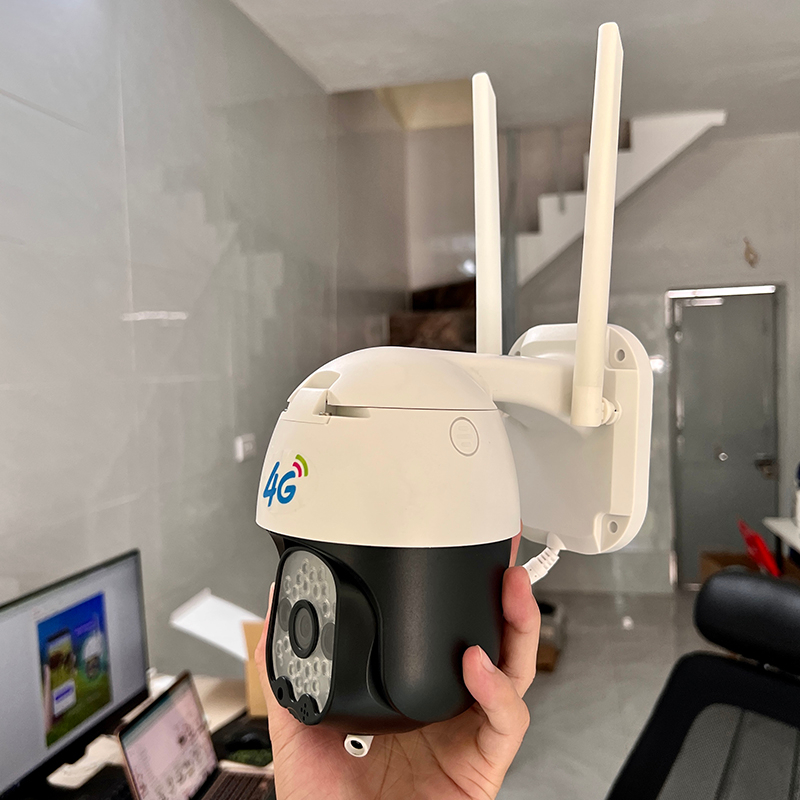 Camera 4g dùng sim 4.0Mp 360 độ ngoài trời không dây 3 mắt kết nối điện thoại giám sát Olumia CG18