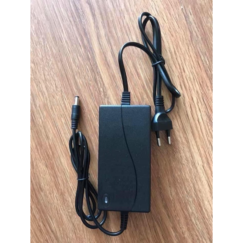 Dây Nguồn, Cục Sạc Vòm Ánh Sáng Và Búa Nóng Lạnh. Chuẩn Hàng Nhà Máy.