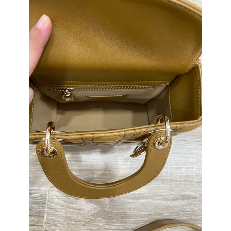 Túi si da thật hiệu Dior