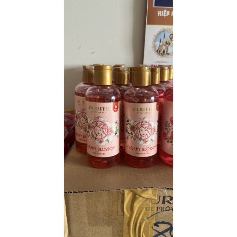 Combo 3 chai Sữa Tắm Purite Hoa Anh Đào 250ml