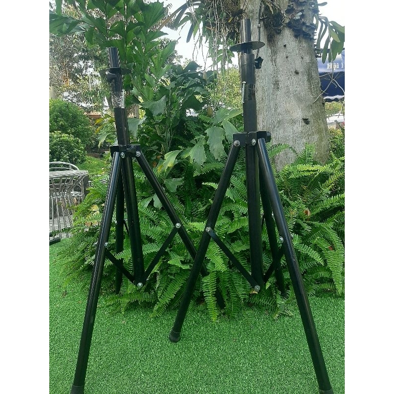 Chân loa cao 1m9 giá 350k/ 2 chân,cây cắm vào loa ống 34,3 chân ống 32 dài 88cm