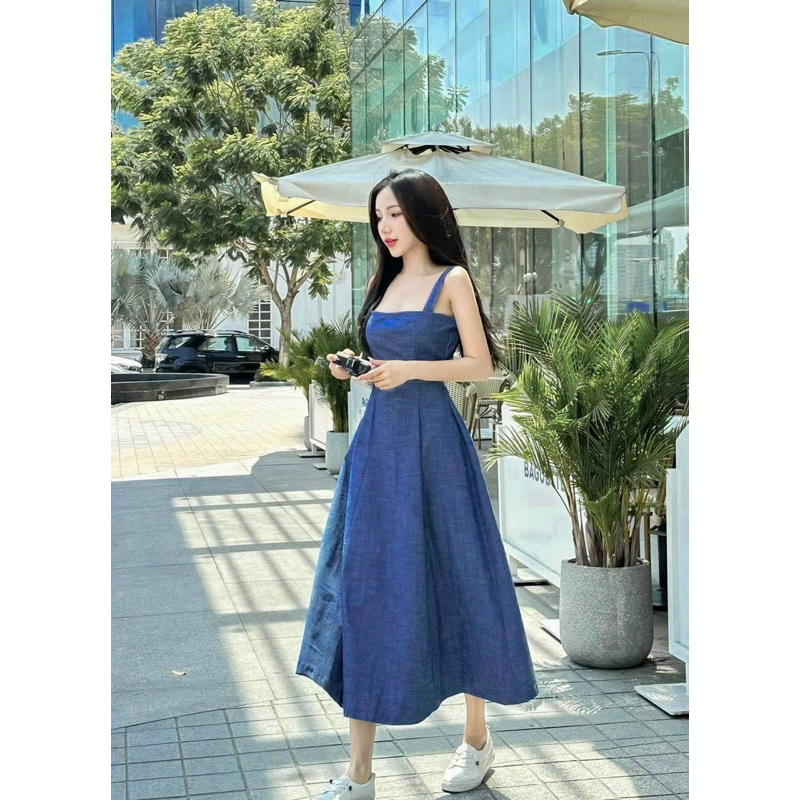 Đầm dạo phố hai dây chất jean BT242