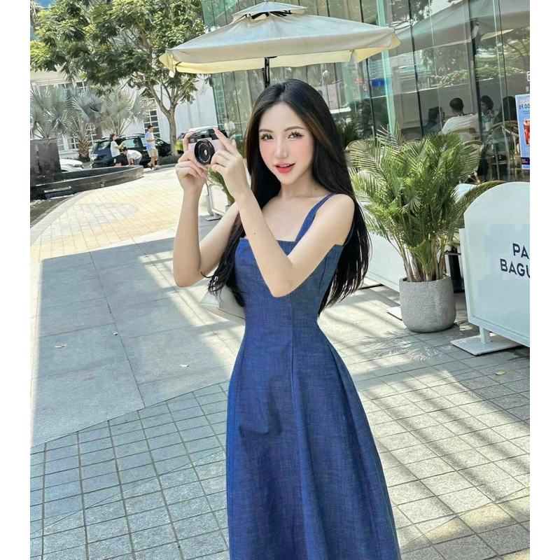 Đầm dạo phố hai dây chất jean BT242