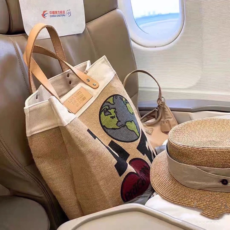 Túi tote Love dư xịn