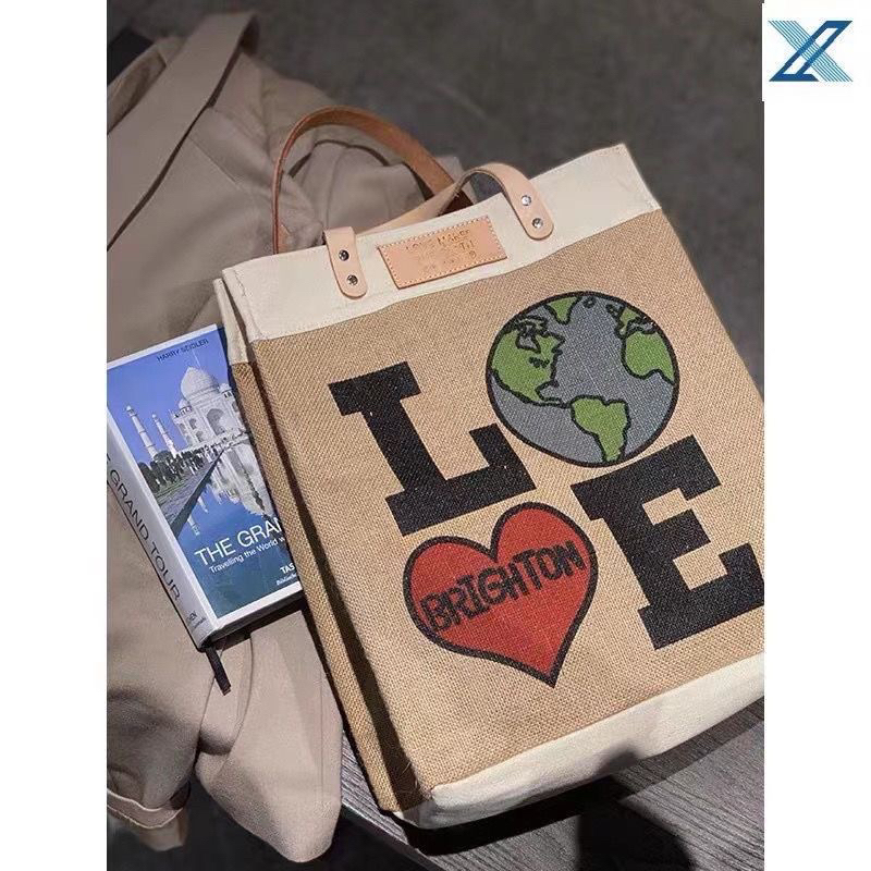 Túi tote Love dư xịn
