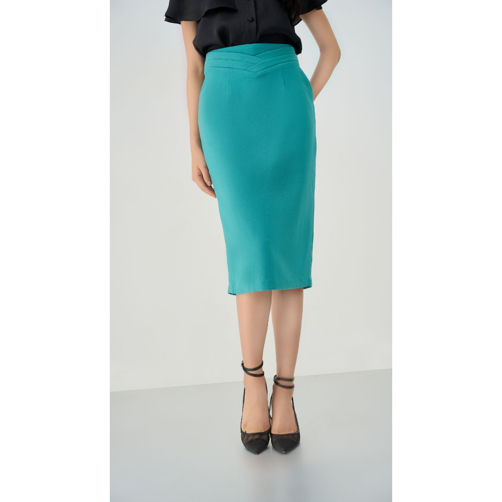 Chân váy bút chì xếp ly chéo phía trước che bụng tôn dáng có xẻ sau Vella Fashion VV23054