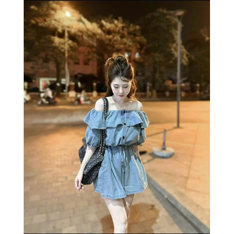 JUM JEAN TRỄ VAI BÈO