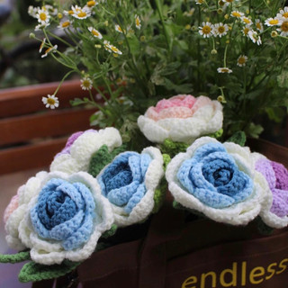 Hoa Hồng loang màu bằng len đan móc handmade