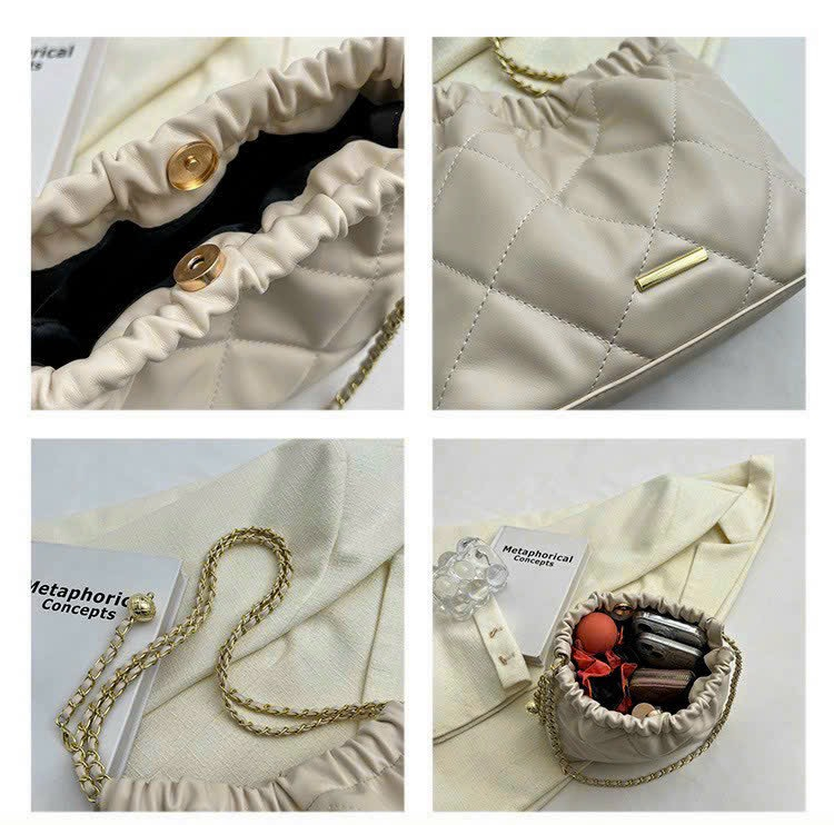 Túi đeo vai đéo chéo vẫn da trám ô vuông phối dây đeo quả chuông 1442