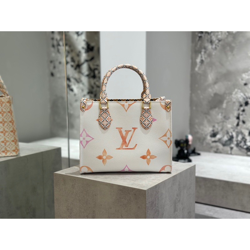 Túi xách LV onthego size 25cm fullbox chất liệu canvas monogram
