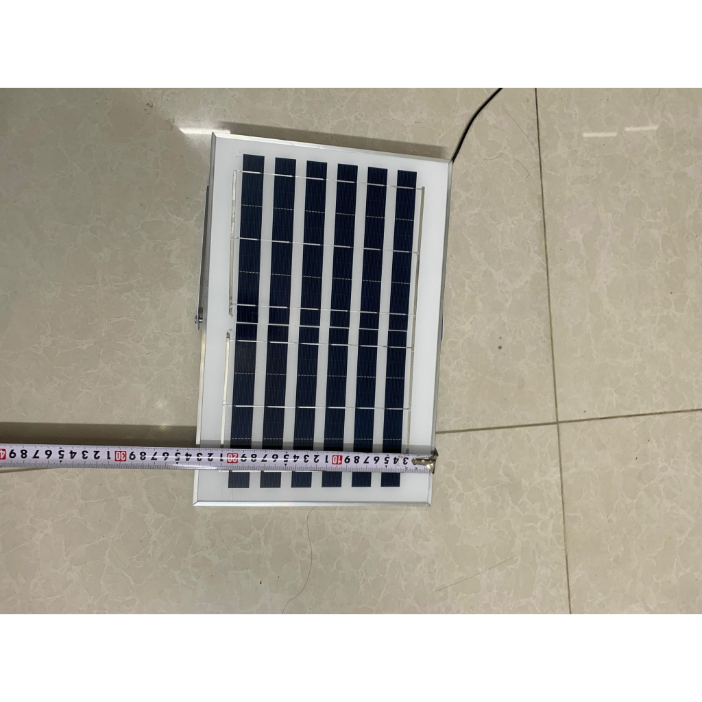 Đèn năng lượng mặt trời 300W ip67, Đèn solar mẫu mới Đèn pha led Năng Lượng Mặt Trời