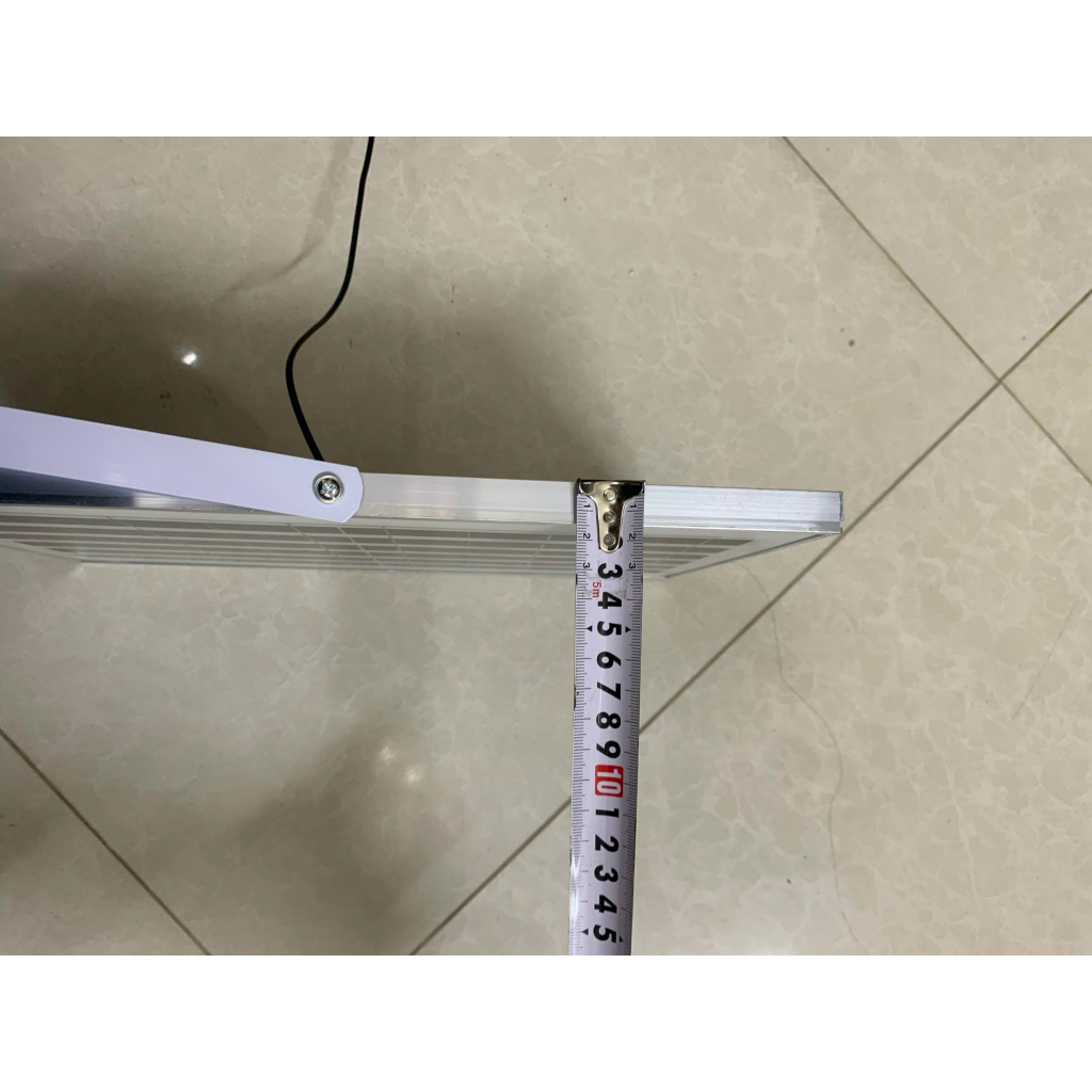 Đèn năng lượng mặt trời 300W ip67, Đèn solar mẫu mới Đèn pha led Năng Lượng Mặt Trời