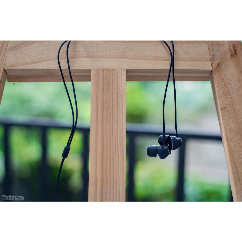 Tai nghe dành cho HTC ONE MAX 310, chân 3.5mm  - Hàng Zin Hãng Bass ấm rất êm, nghe nhạc hay