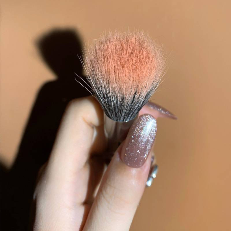 Cọ má hồng GUVIET lông thưa giúp đánh má siêu tự nhiên, ửng hồng mà không lo bị bết