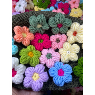 Hoa len handmade, tuỳ chọn màu