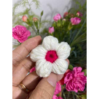 Hoa len handmade, tuỳ chọn màu