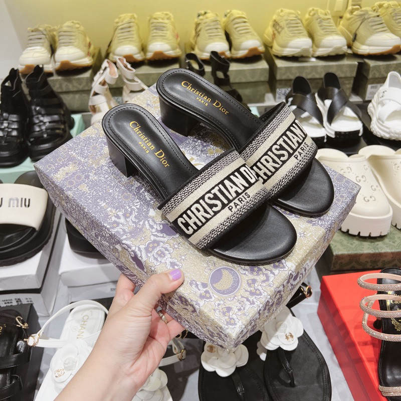 Dép lê cao gót 5 cm dioor