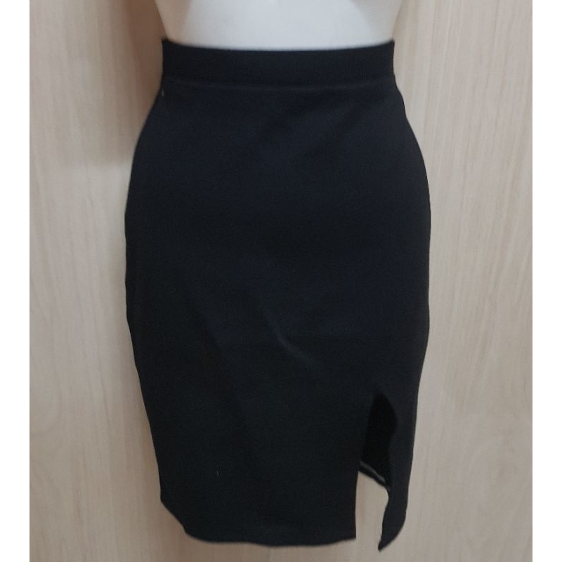 Thanh lí cv sẻ đùi 50k size S
