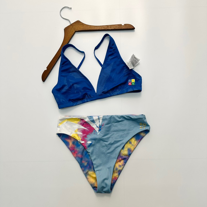 Bikini 2 mảnh ROXY lưng cao màu xanh hoạ tiết, quần mặc 2 bên đều được - chất dày đẹp