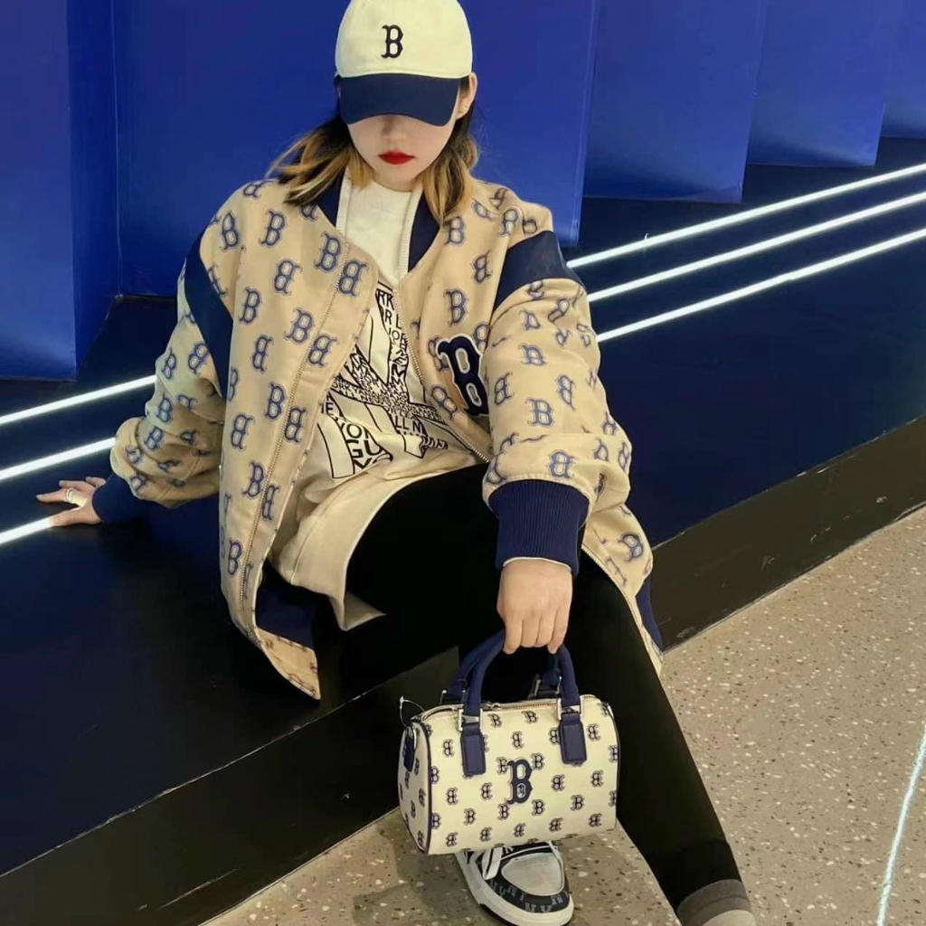 Túi xách tay + đeo chéo mlb size 20cm*10cm*13cm  đủ màu