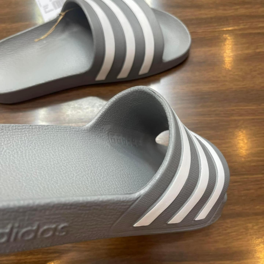 DÉP ĐÚC QUAI NGANG NAM NỮ CÓ SẴN