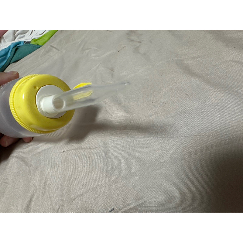 Bình bón sữa Pigeon