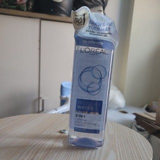 Tẩy trang Loreal