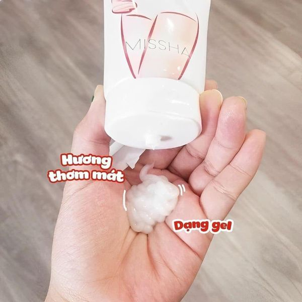 Kem Tan Mỡ Missha Hot Burning Perfect Body Gel Giúp Săn Chắc Da, Tạo Dáng Thon Gọn 200ml Hàn Quốc