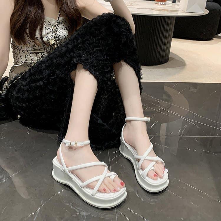 Dép đế xuồng bánh mỳ, Giày Sandal Quai tròn đan chéo mẫu 5p đi học đi làm siêu đẹp