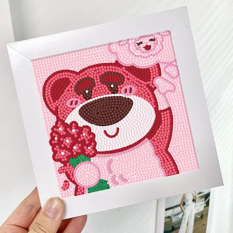 Tranh Đính Đá Gấu Dâu, Tranh Gắn Đá Mini 5D Tự Hoàn Thành Theo Yêu Cầu Có Khung, Tăng Khả Năng Tập Trung Cho Bé