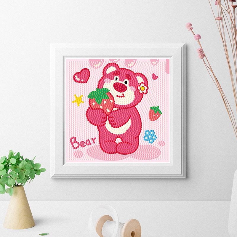 Tranh Đính Đá Gấu Dâu, Tranh Gắn Đá Mini 5D Tự Hoàn Thành Theo Yêu Cầu Có Khung, Tăng Khả Năng Tập Trung Cho Bé