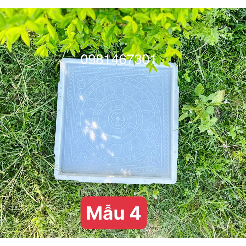 khuôn đúc gạch lát sân vườn nhựa PP kích thước 40x40x3;5 cm