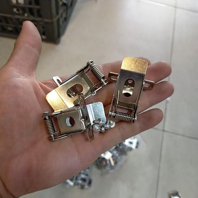 Tai cài lắp âm trần 60x60cm,30x120cm