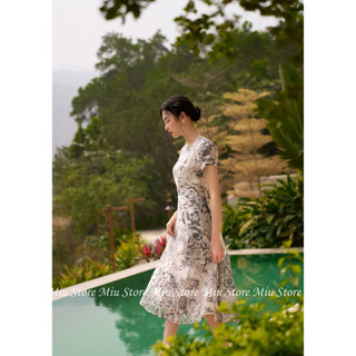 Đầm Clover Floral Print D00702 [Miu Store]