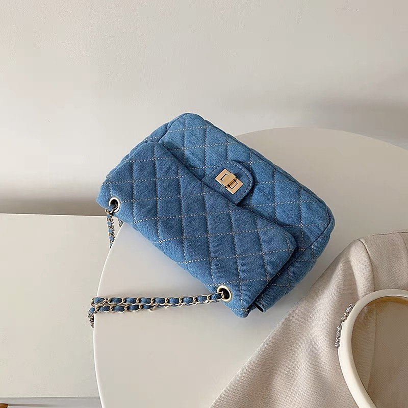 Túi xách nữ, túi đeo chéo nữ denim khóa xoay thời trang